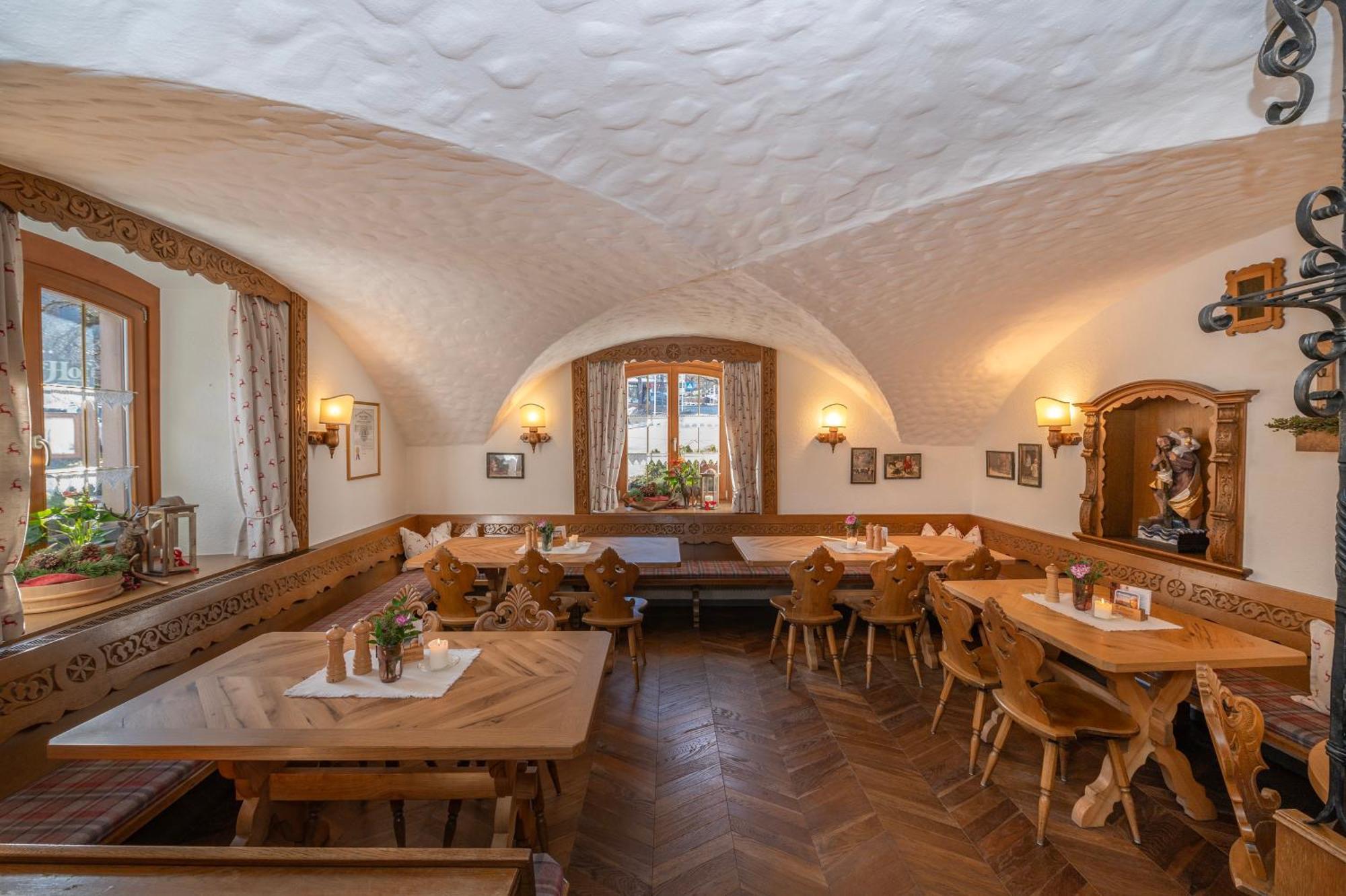 Gasthof Loewen Schruns Extérieur photo